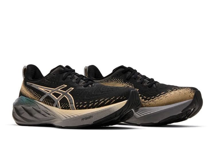 Asics Novablast 4 Platinum Black Champagne