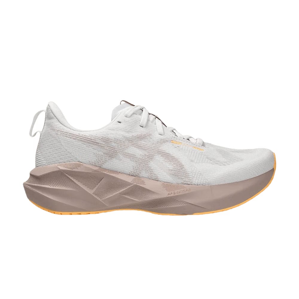 Asics Wmns Novablast 5 'White Fawn'