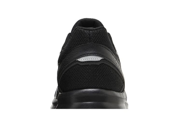 Asics Jog 100S Triple Black