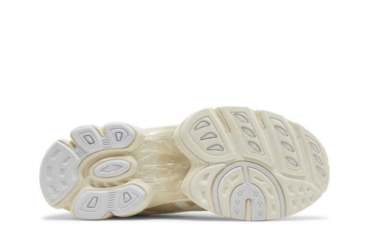 Jessica Gonsalves x ASICS Gel Nimbus 9