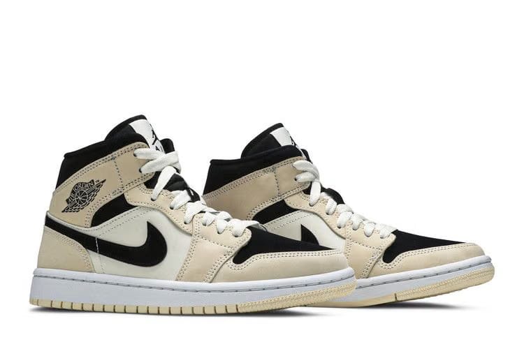 Air Jordan 1 Mid Barely Orange