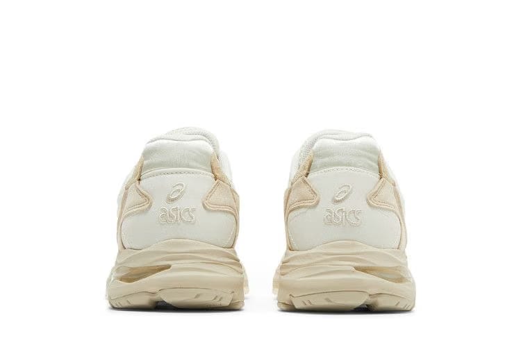 Asics Wmns Gel MC Plus 'Ivory Putty'