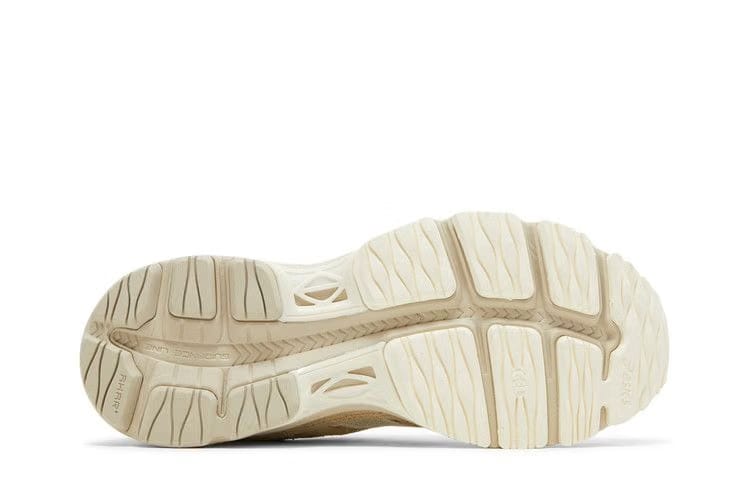 Asics Wmns Gel MC Plus 'Ivory Putty'