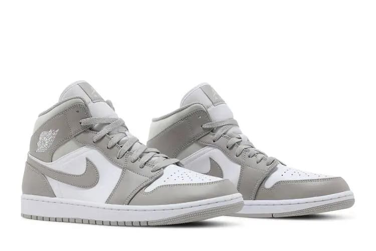 Air Jordan 1 Mid Linen