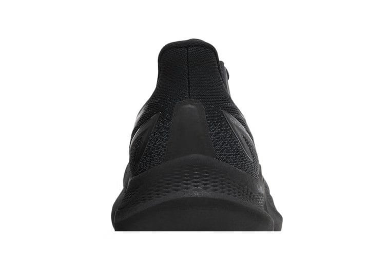 Asics GT 2000 12 Triple Black