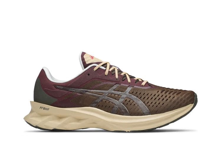 Asics Novablast Brown Burgundy