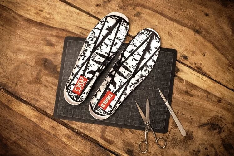 Titolo x ASICS Gel Lyte 3 Papercut
