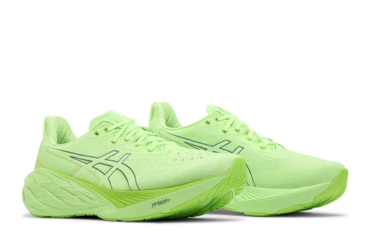 Asics Novablast 4 Wide Illuminate Green