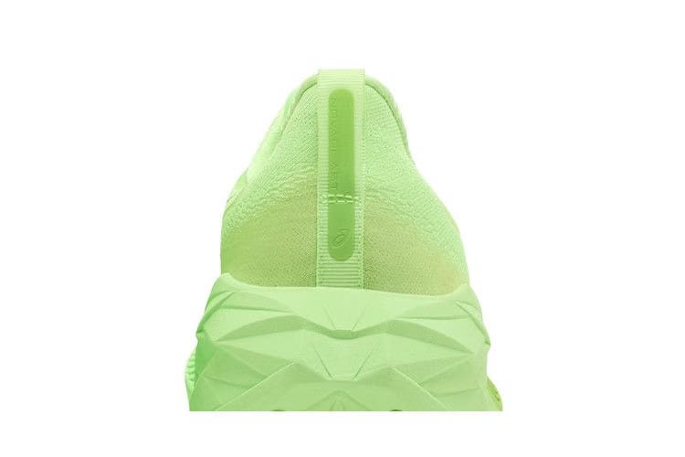 Asics Novablast 4 Wide Illuminate Green
