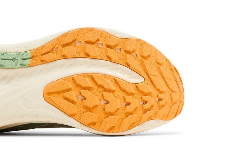 Asics Gel Nimbus 26 TR Nature Bathing Fellow Yellow