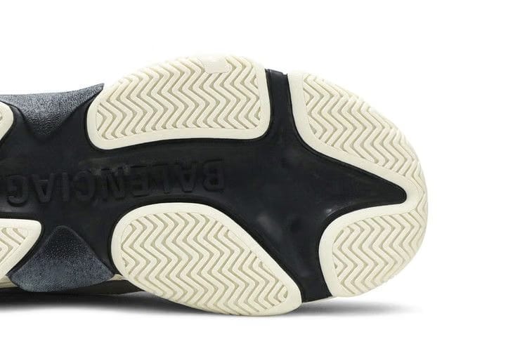 Balenciaga Triple S Sneaker Vanille