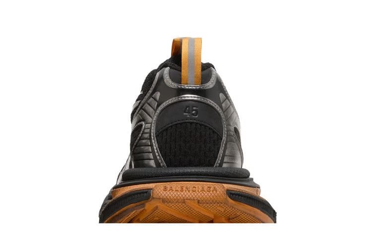 Balenciaga 3XL Sneaker Worn-Out - Black Orange