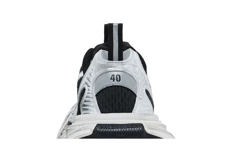 Balenciaga Wmns 3XL Sneaker 'Worn-Out Gradient - Black Grey White'
