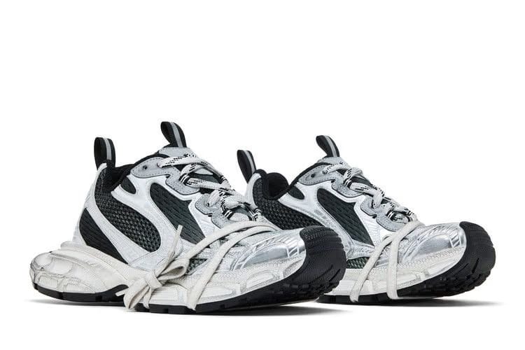 Balenciaga Wmns 3XL Sneaker 'Worn-Out Gradient - Black Grey White'