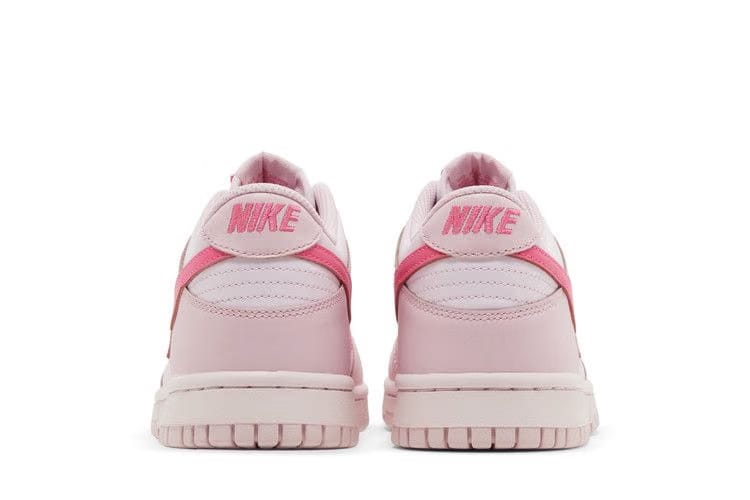 Nike Dunk Low Triple Pink