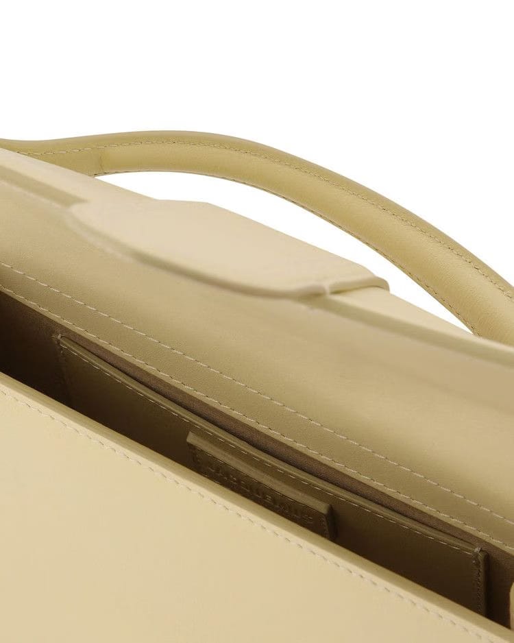 Jacquemus Le Grand Bambino Beige