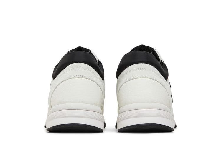 Chanel Sneaker White Black