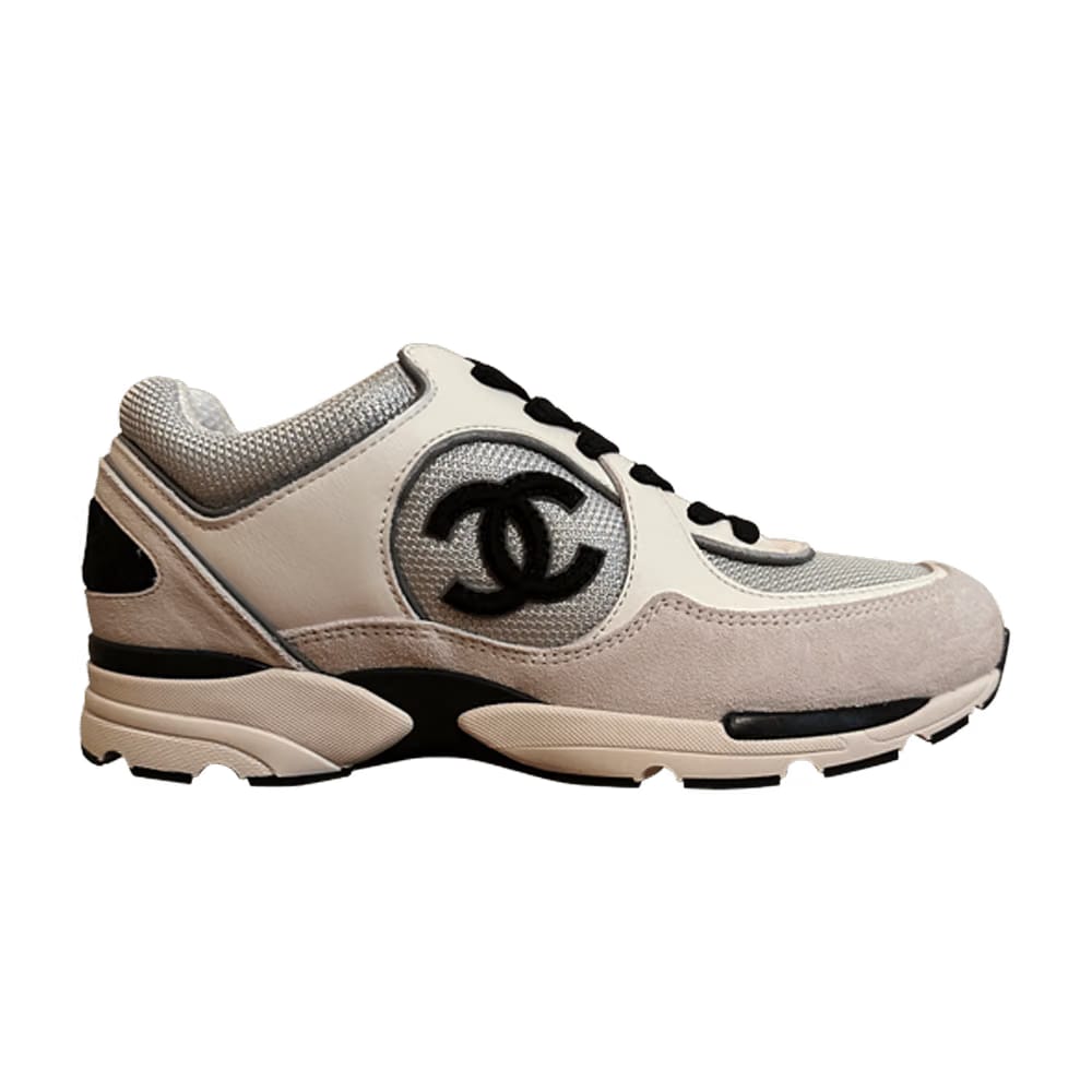 Chanel Sneaker White Light Grey Black