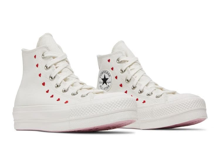 Converse Wmns Chuck Taylor All Star Lift Platform High 'Embroidered Hearts - White'