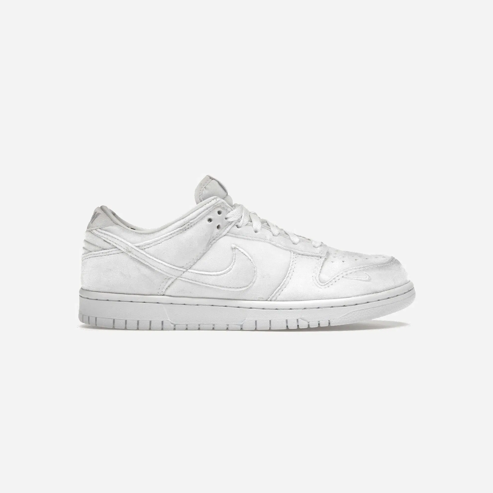 Nike Dunk Low Dover Street Market Triple White Velvet