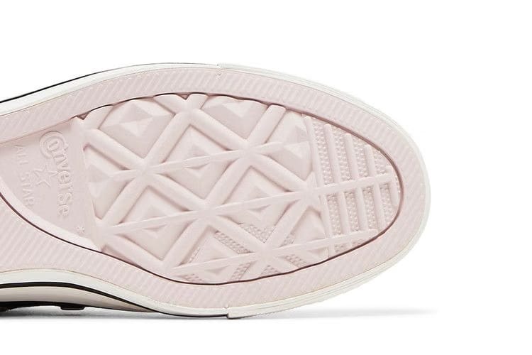 Converse Wmns Chuck Taylor All Star High 'Embroidered Stars'