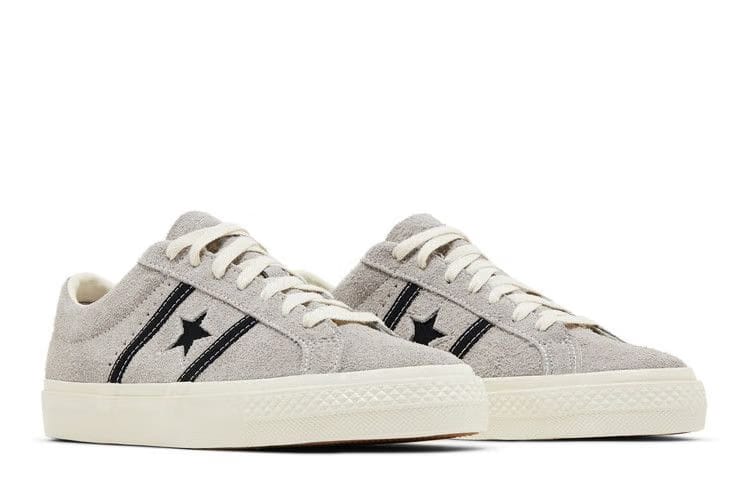 Converse One Star Academy Pro Suede Totally Neutral Black