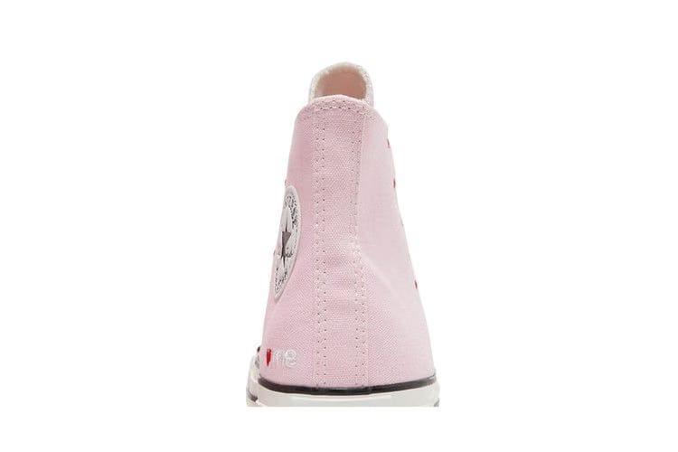 Converse Wmns Chuck Taylor All Star High 'Embroidered Hearts - Cherry Blossom'
