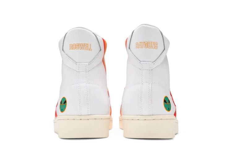 Converse Pro Leather High Roswell Rayguns - White