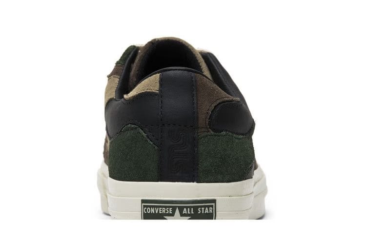 Sneakersnstuff x Converse One Star Camo