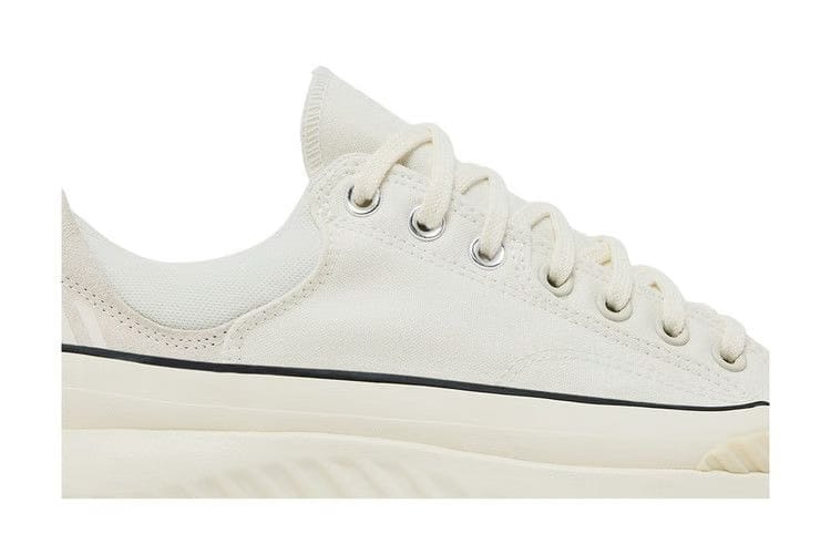 Converse Chuck 70 AT-CX Low Vintage White