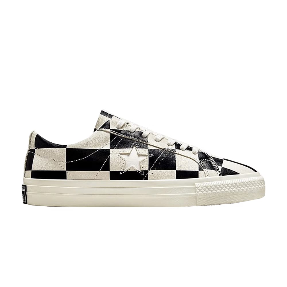 Converse One Star Low Warped Board - White Black