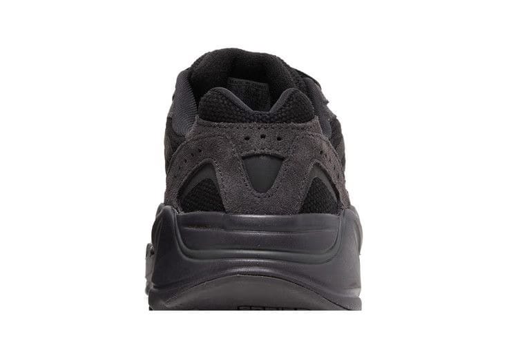 Yeezy Boost 700 V2 Vanta