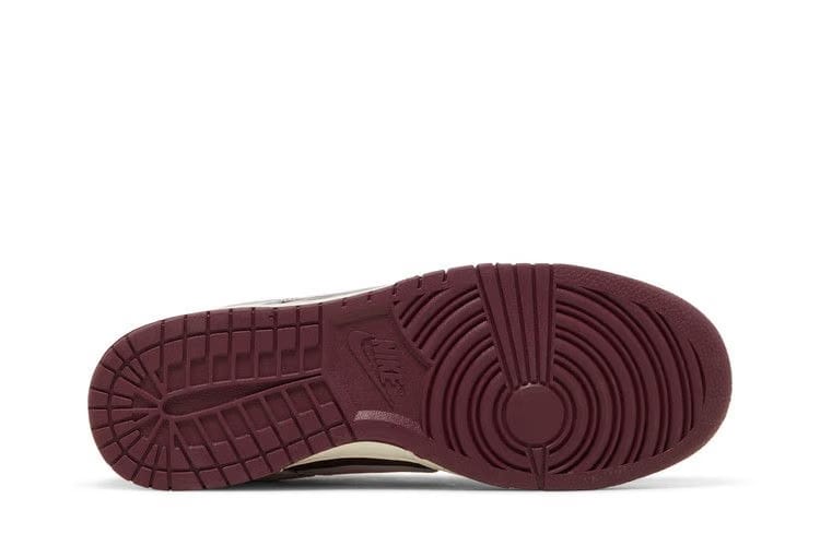 Dunk Low Premium Night Red
