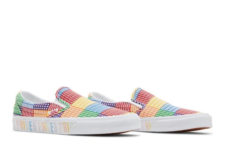 Vans Classic Slip-On Pride