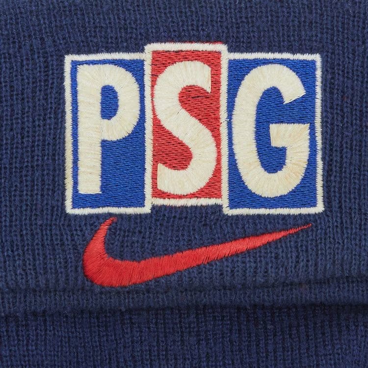 Vintage Nike Paris Saint-Germain Logo Patch Beanie Navy