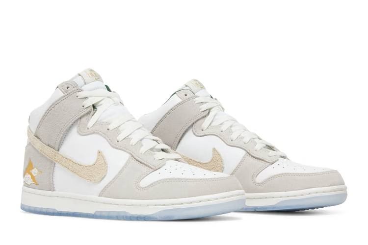 Nike Dunk High Gold Mountain