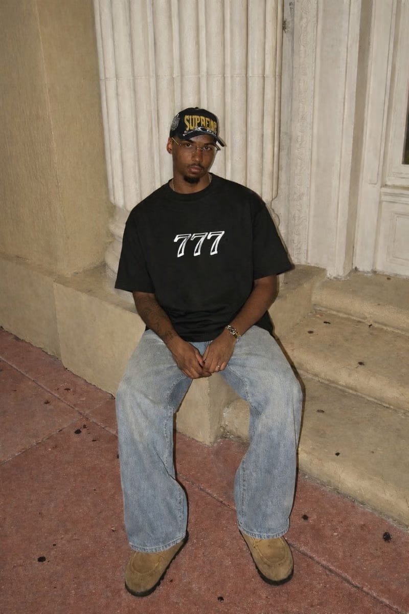 City Off Domes Triple 7 Black T-Shirt