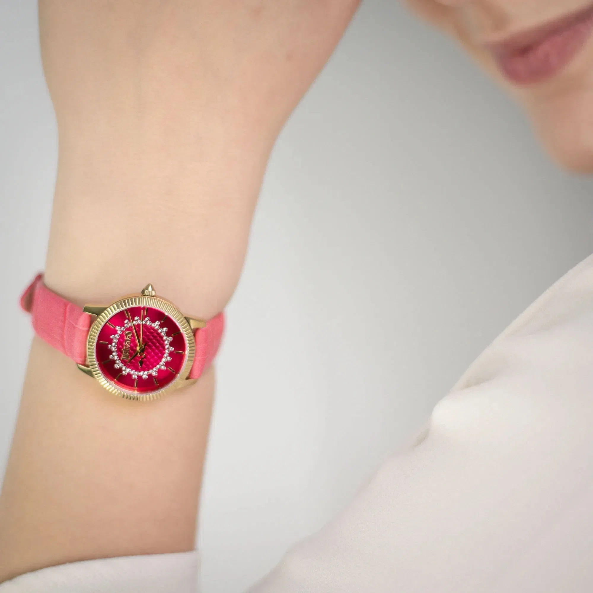 Daydreamer Leather Pink YG