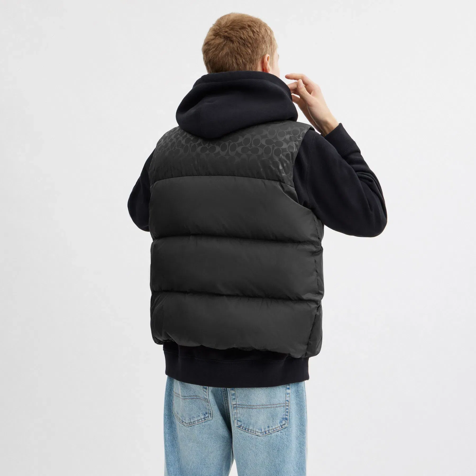 DOWN PUFFER VEST IN RECYCLED POLYESTER Black
