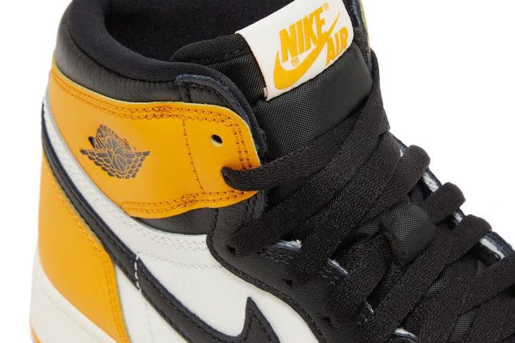 Air Jordan 1 Mid Reverse Yellow Toe