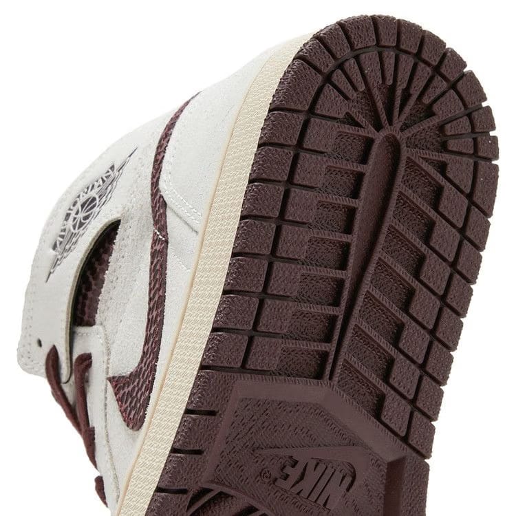 NIKE AIR JORDAN 1 HIGH X A MA MANIÉRE Off White AND BURGUNDY