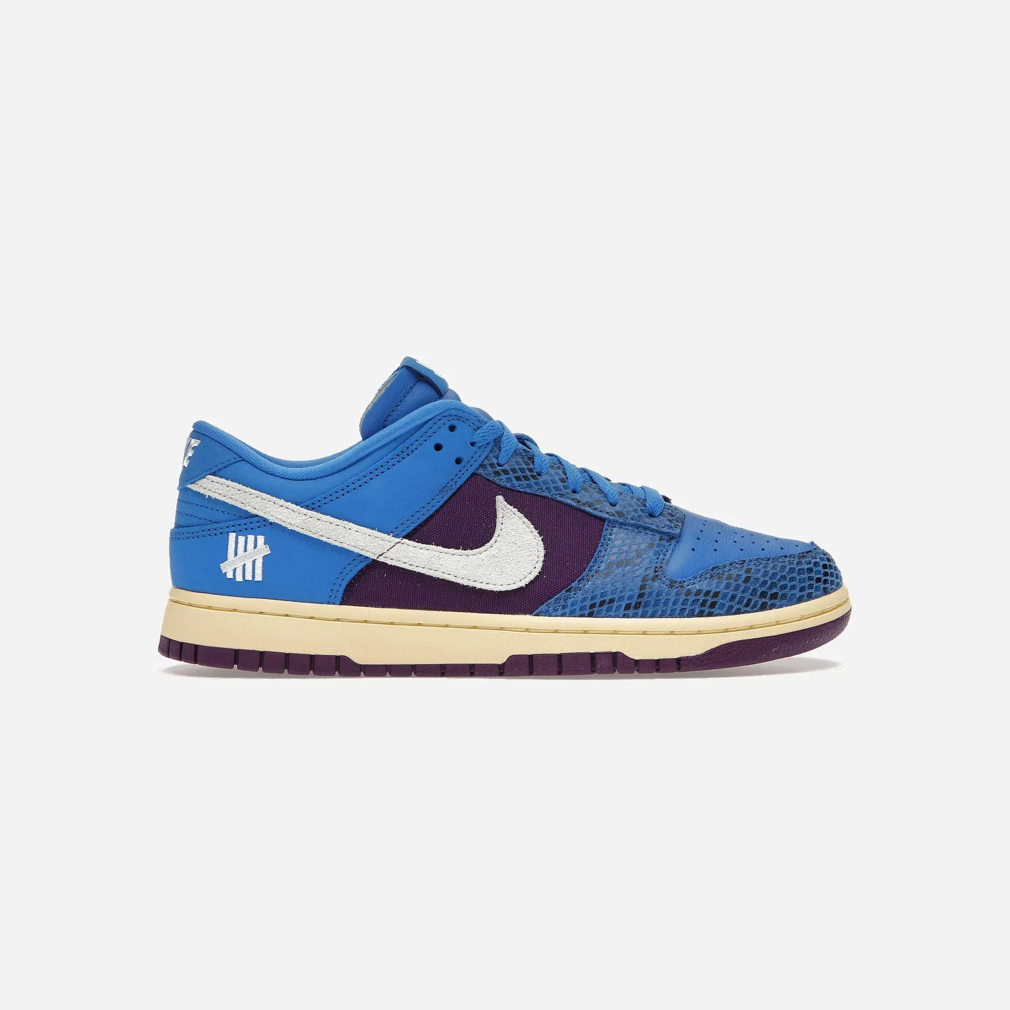 NIKE DUNK LOW UNDEFEATED 5 ON IT DUNK VS. AF1