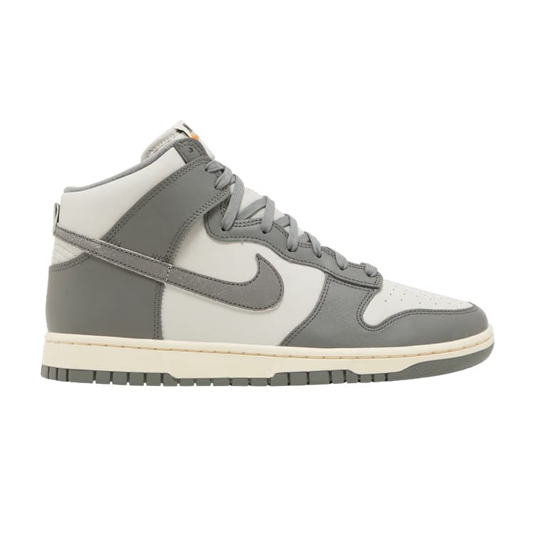 Nike Dunk High Vintage Light Bone Grey