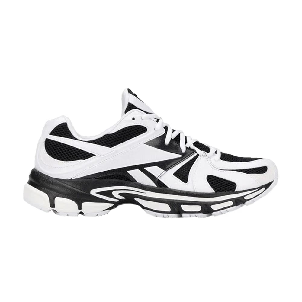 Vetements Spike Runner 200 White Black
