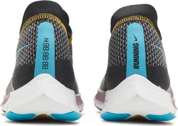 ZoomX Streakfly Dark Sulphur Chlorine Blue