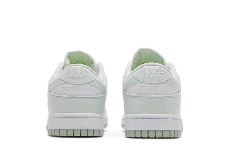 Wmns Dunk Low Next Nature Green And White