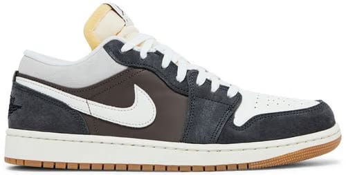 Air Jordan 1 Low SNKRS Day Korea Magpie (2023)