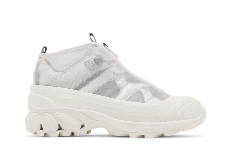 Burberry Wmns Arthur 'Silver' GOAT Exclusive