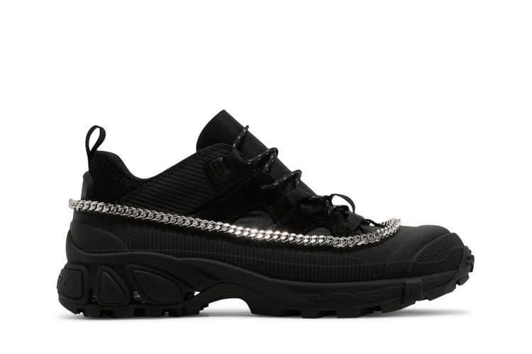 Burberry Arthur Chain - Black GOAT Exclusive