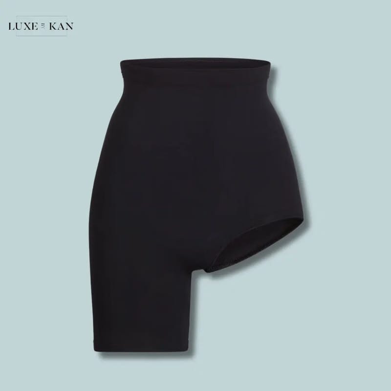 Skims Seamless Sculpt Solution Short Left Leg Exposed